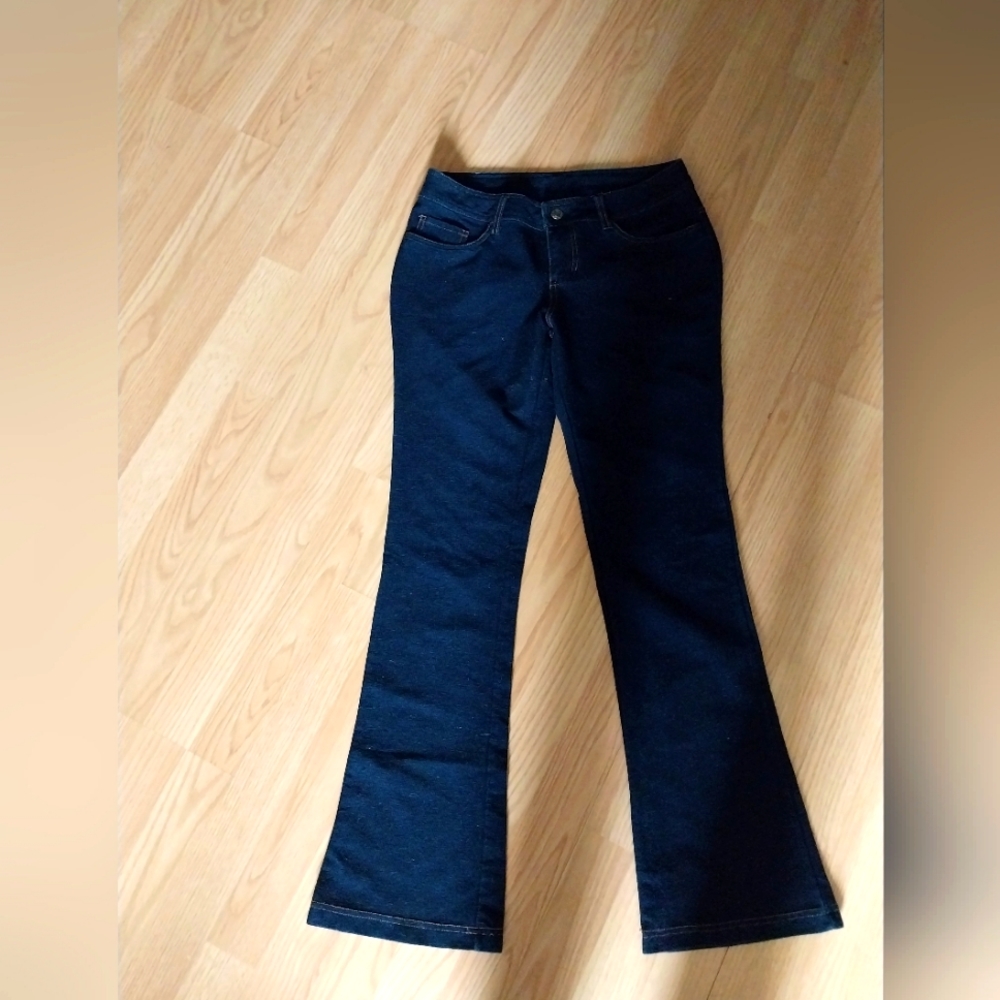 Jeans flare  legs
